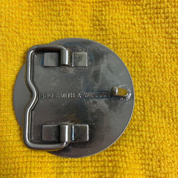 VTG 1980 Smith & Wesson .357 Magnum Revolver Cylinder Collectible Belt Buckle - Picture 7 of 7